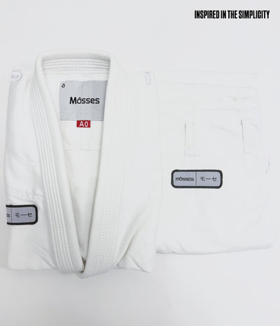 TOKYO - White Kimono